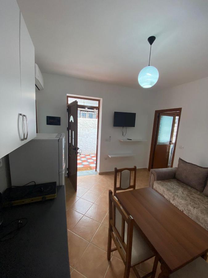 דירות Vlorë Dangolli House מראה חיצוני תמונה