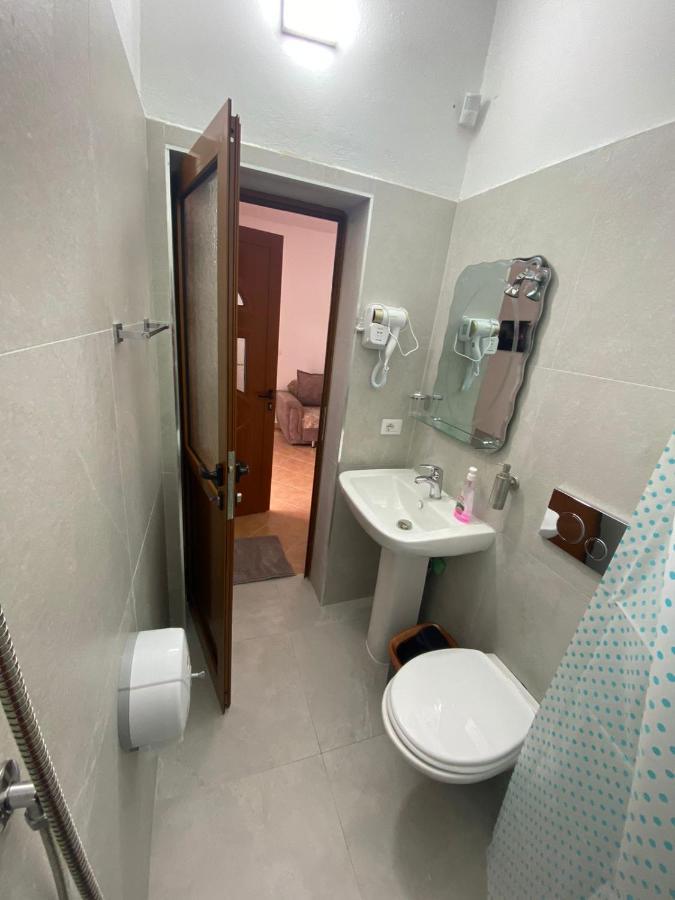 דירות Vlorë Dangolli House מראה חיצוני תמונה