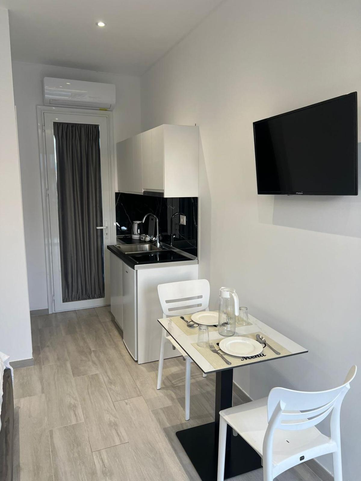 דירות Vlorë Dangolli House מראה חיצוני תמונה