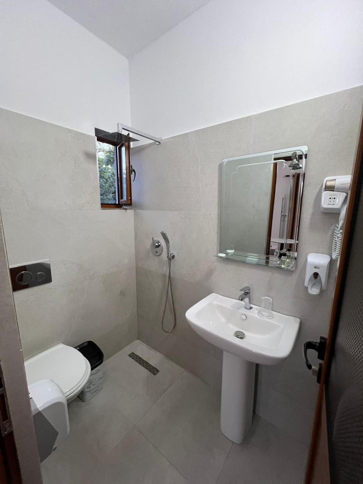 דירות Vlorë Dangolli House מראה חיצוני תמונה