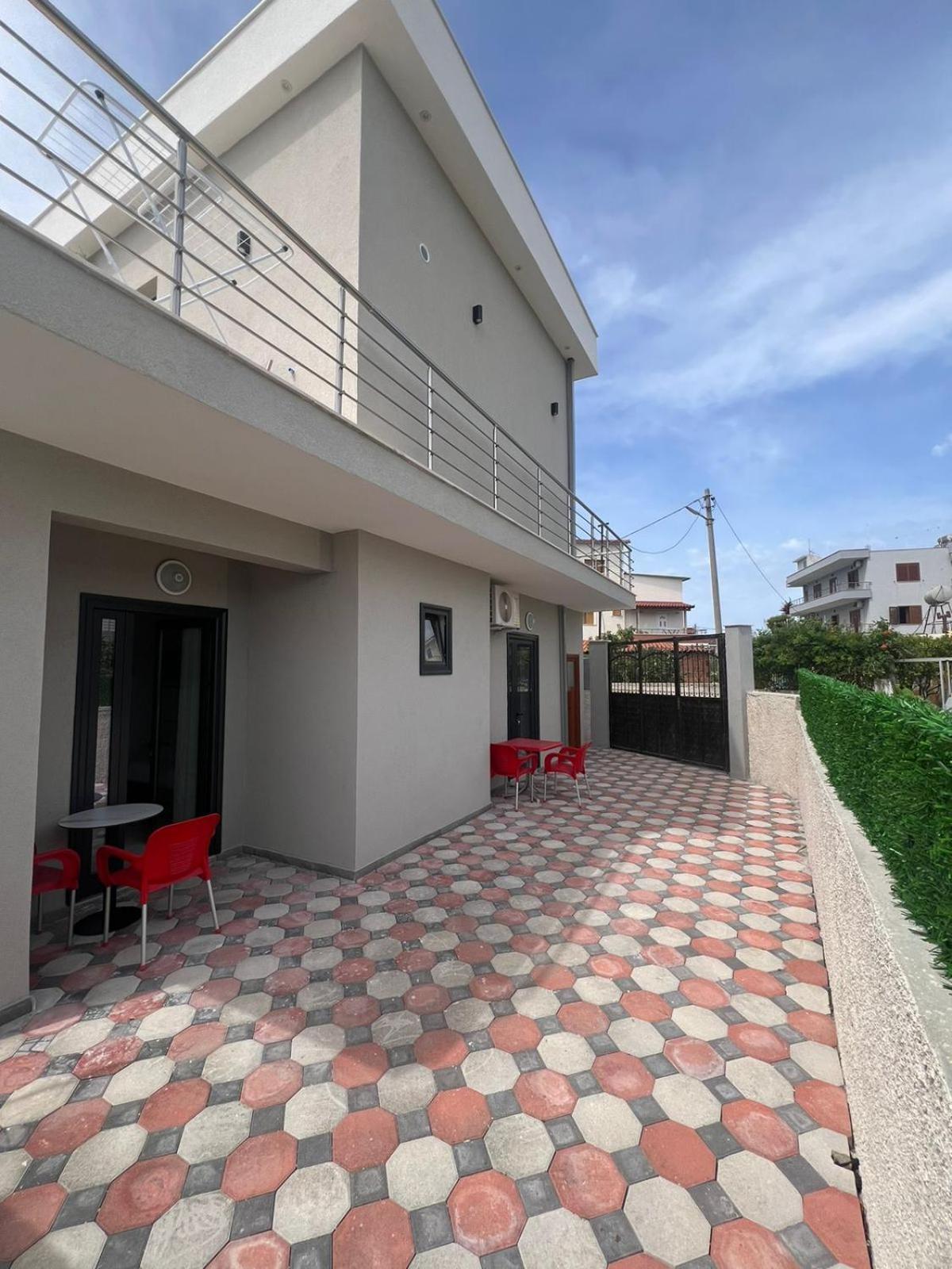 דירות Vlorë Dangolli House מראה חיצוני תמונה