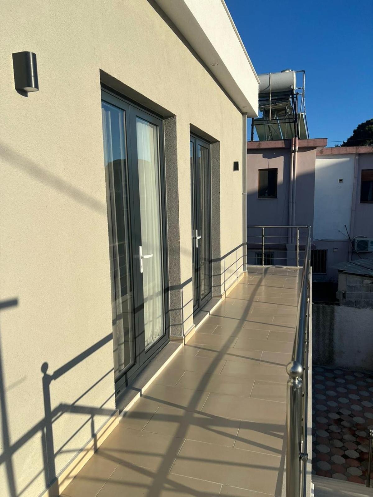 דירות Vlorë Dangolli House מראה חיצוני תמונה