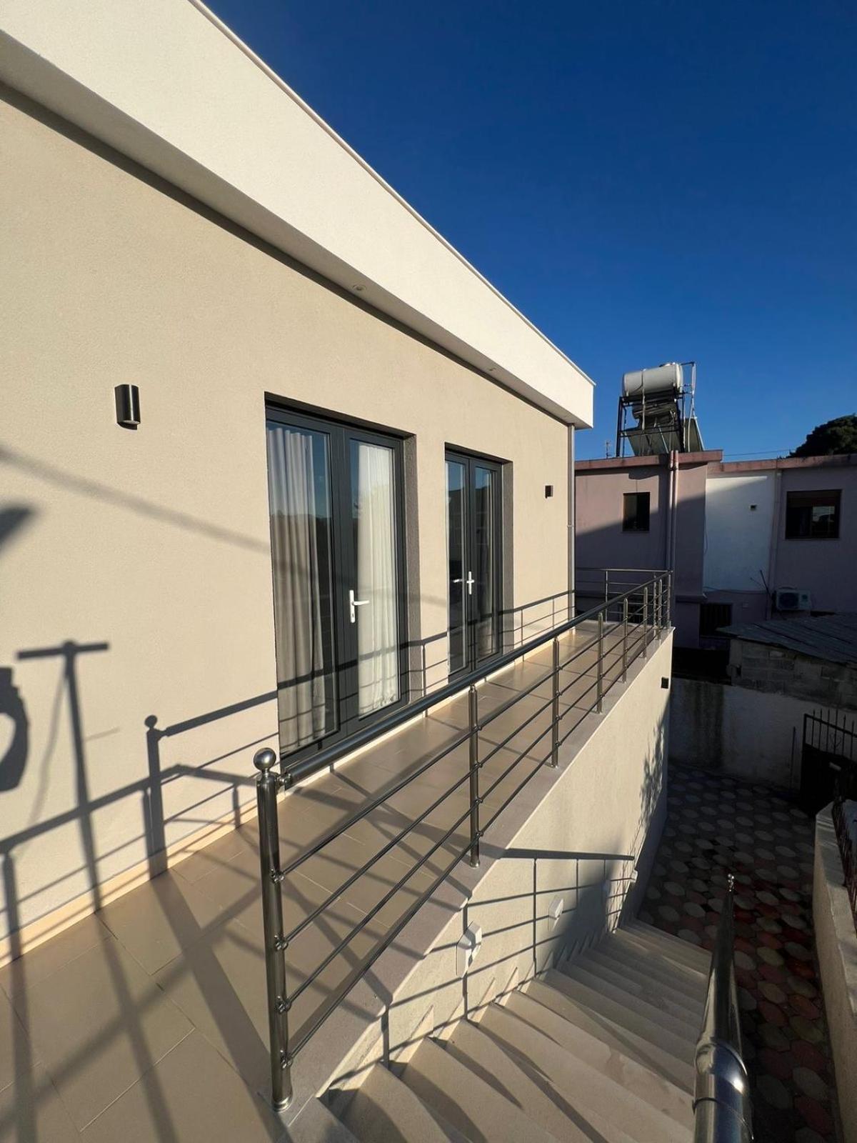 דירות Vlorë Dangolli House מראה חיצוני תמונה